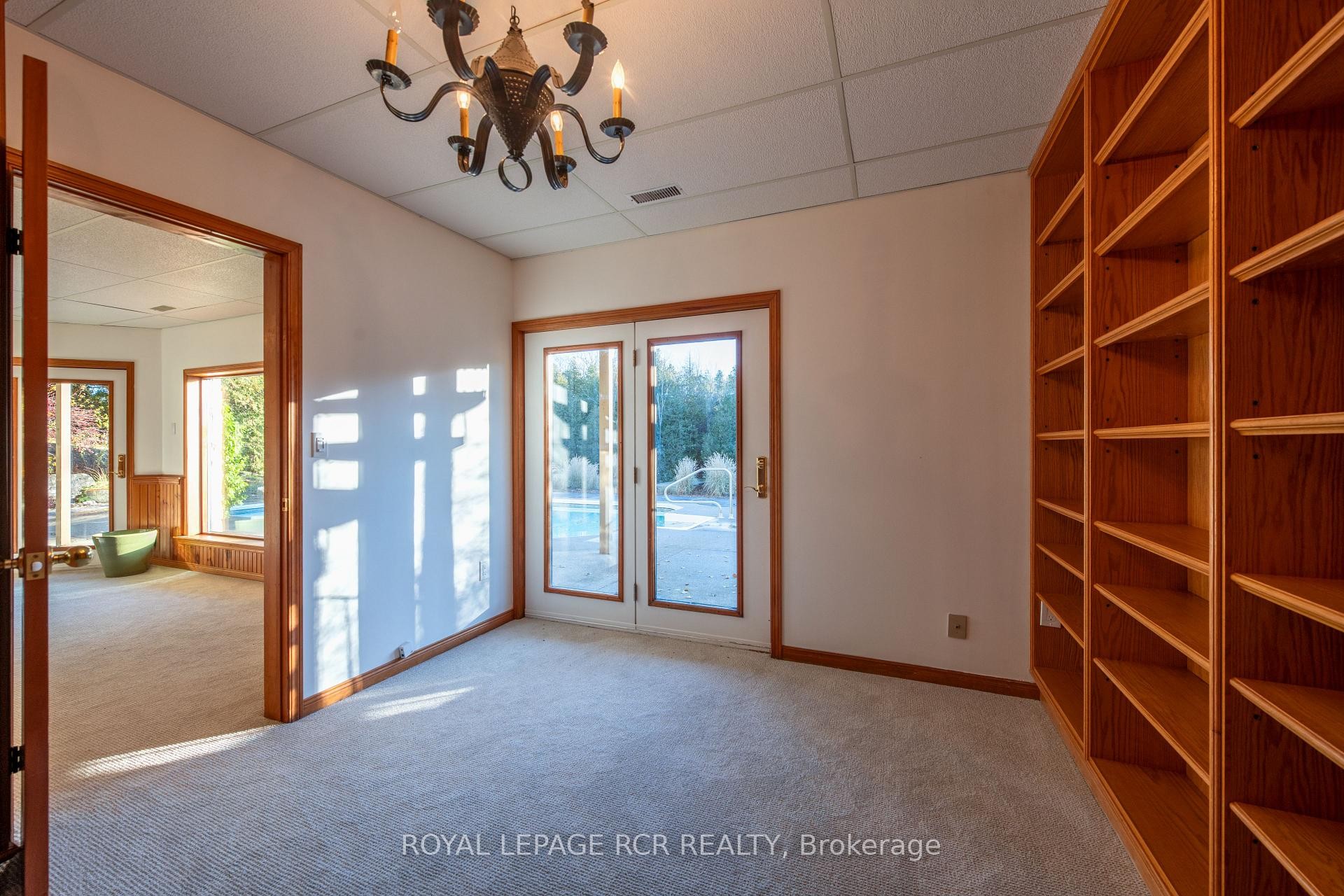 









674189


Hurontario

Street,
Mono,







ON
L9W 5R9

