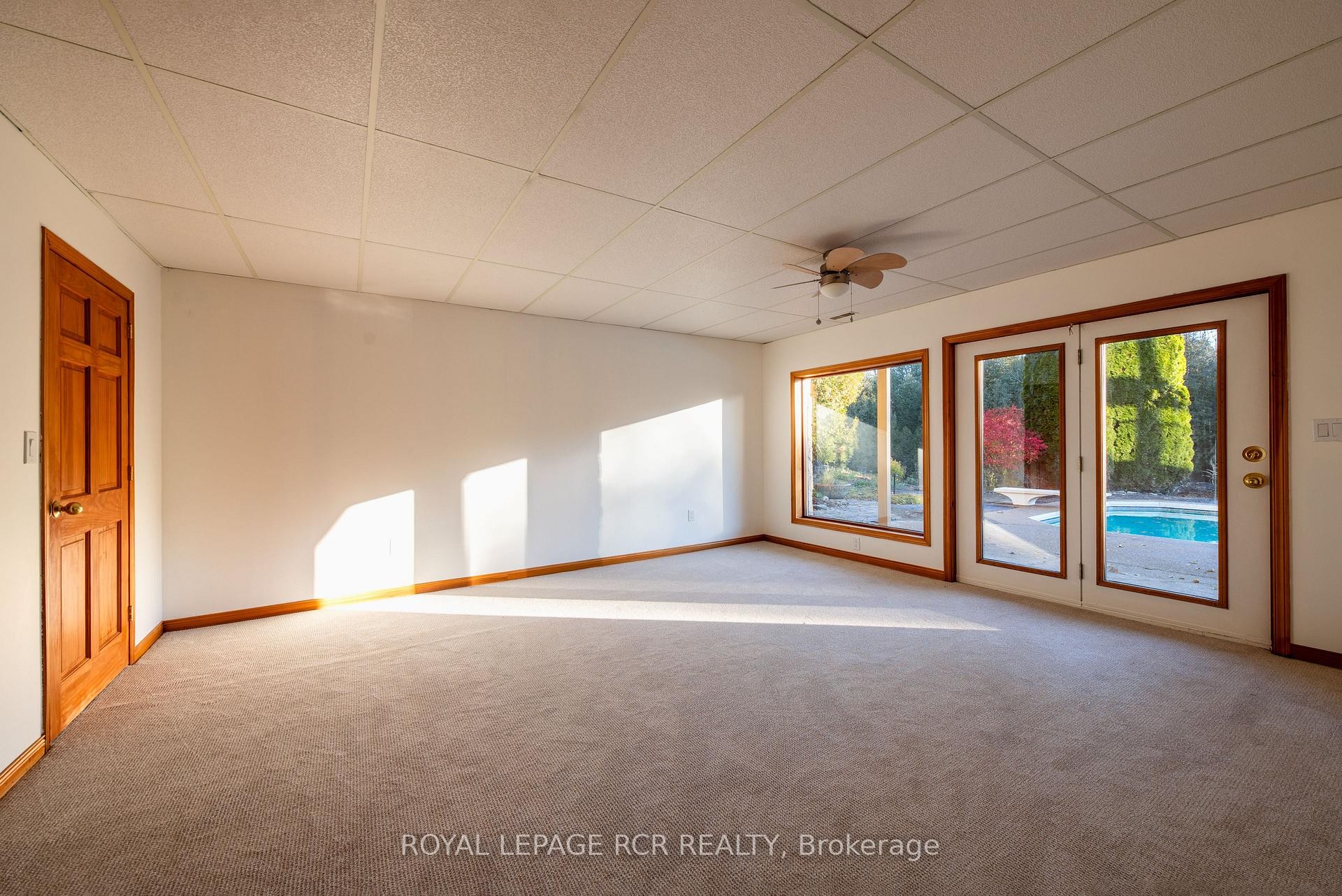 









674189


Hurontario

Street,
Mono,







ON
L9W 5R9

