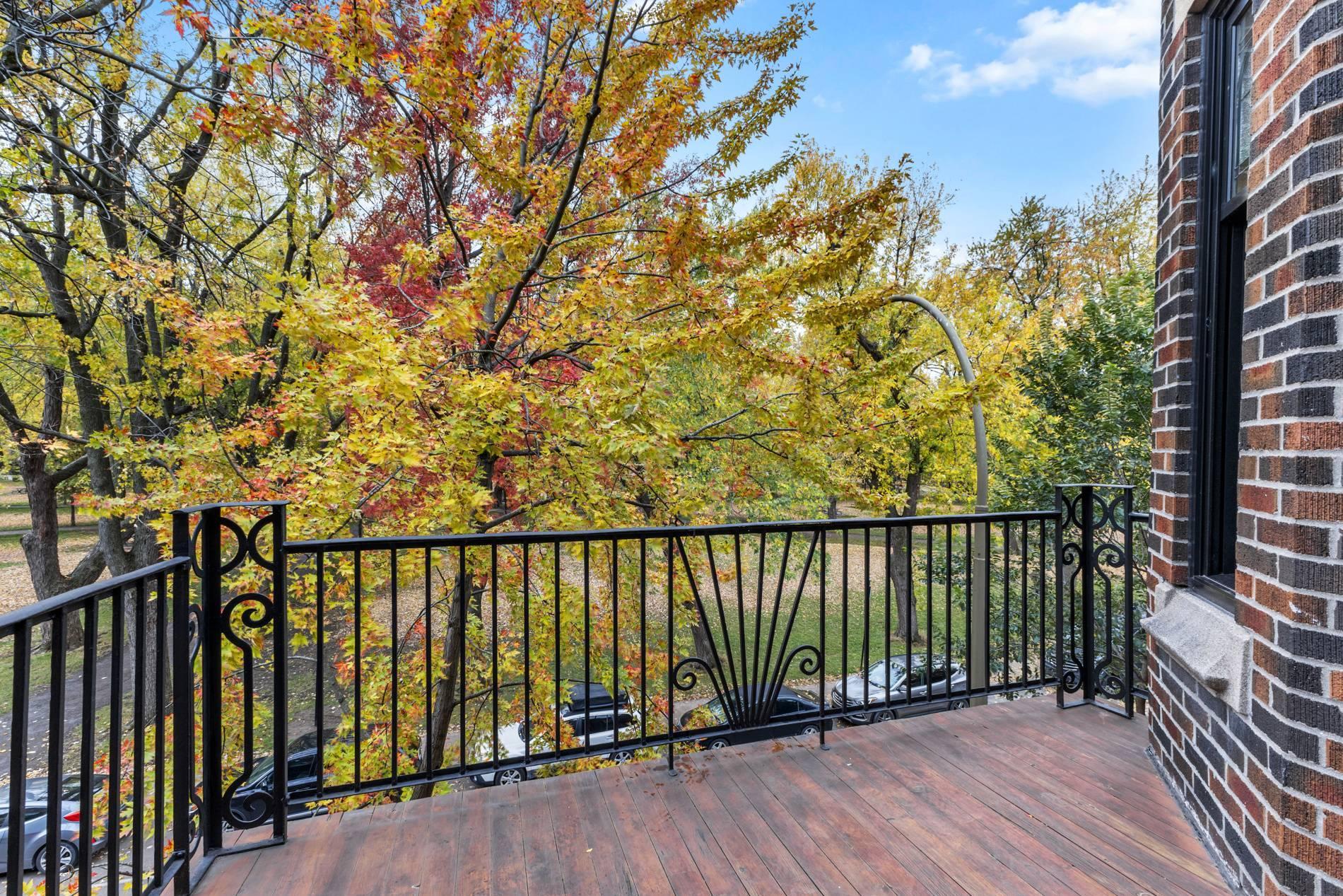 









4303


Rue Chapleau

,
Montréal (Le Plateau-Mont-Royal),




QC
H2H2K7

