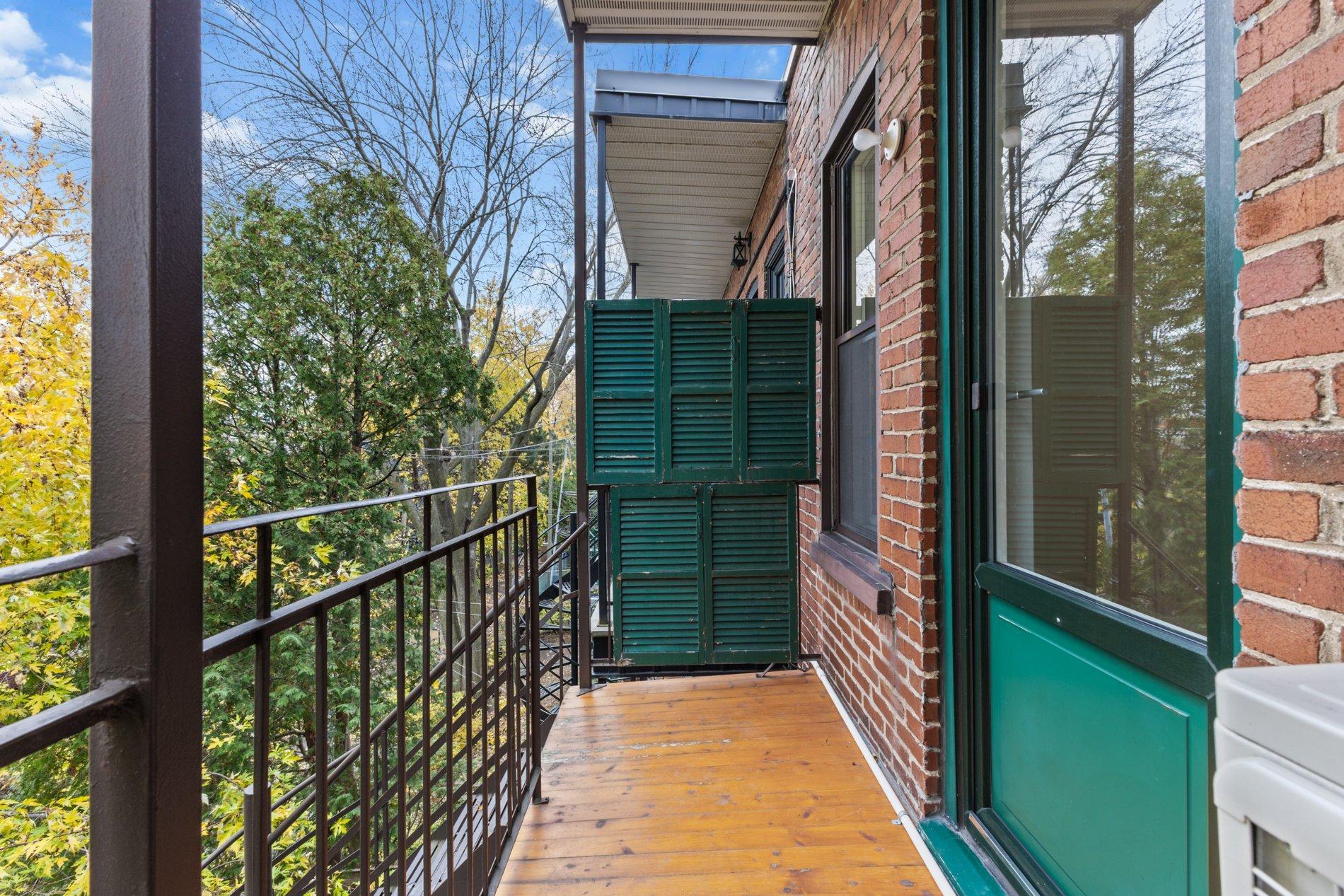 









4303


Rue Chapleau

,
Montréal (Le Plateau-Mont-Royal),




QC
H2H2K7

