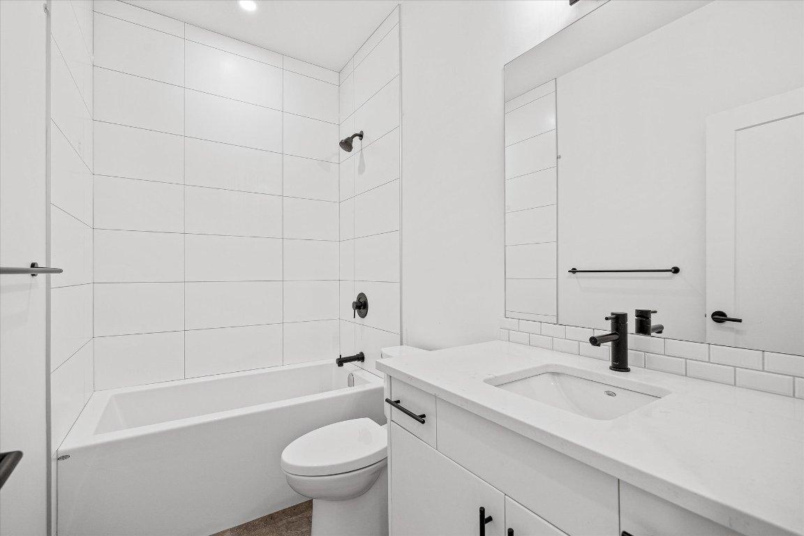 









610


Academy

Way, 367,
Kelowna,




BC
V1V 0E8

