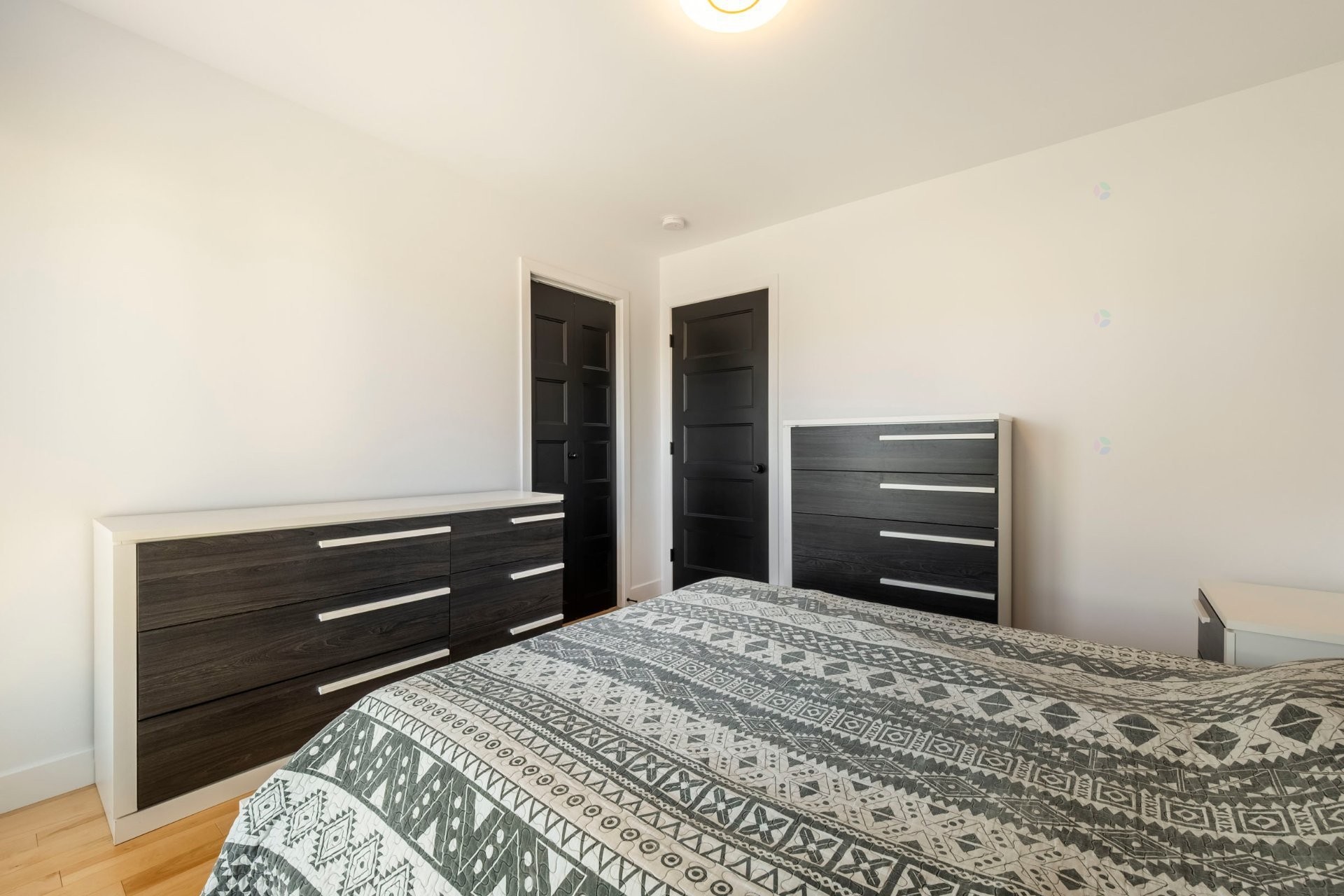 









33


Rue des Monts

,
Saint-Mathieu-de-Beloeil,




QC
J3G6Y9

