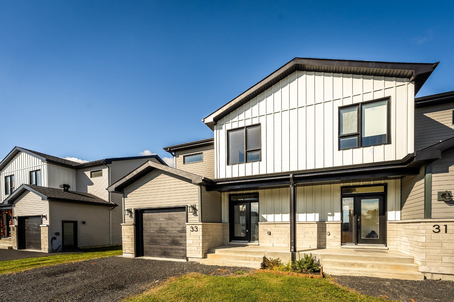 









33


Rue des Monts

,
Saint-Mathieu-de-Beloeil,




QC
J3G6Y9

