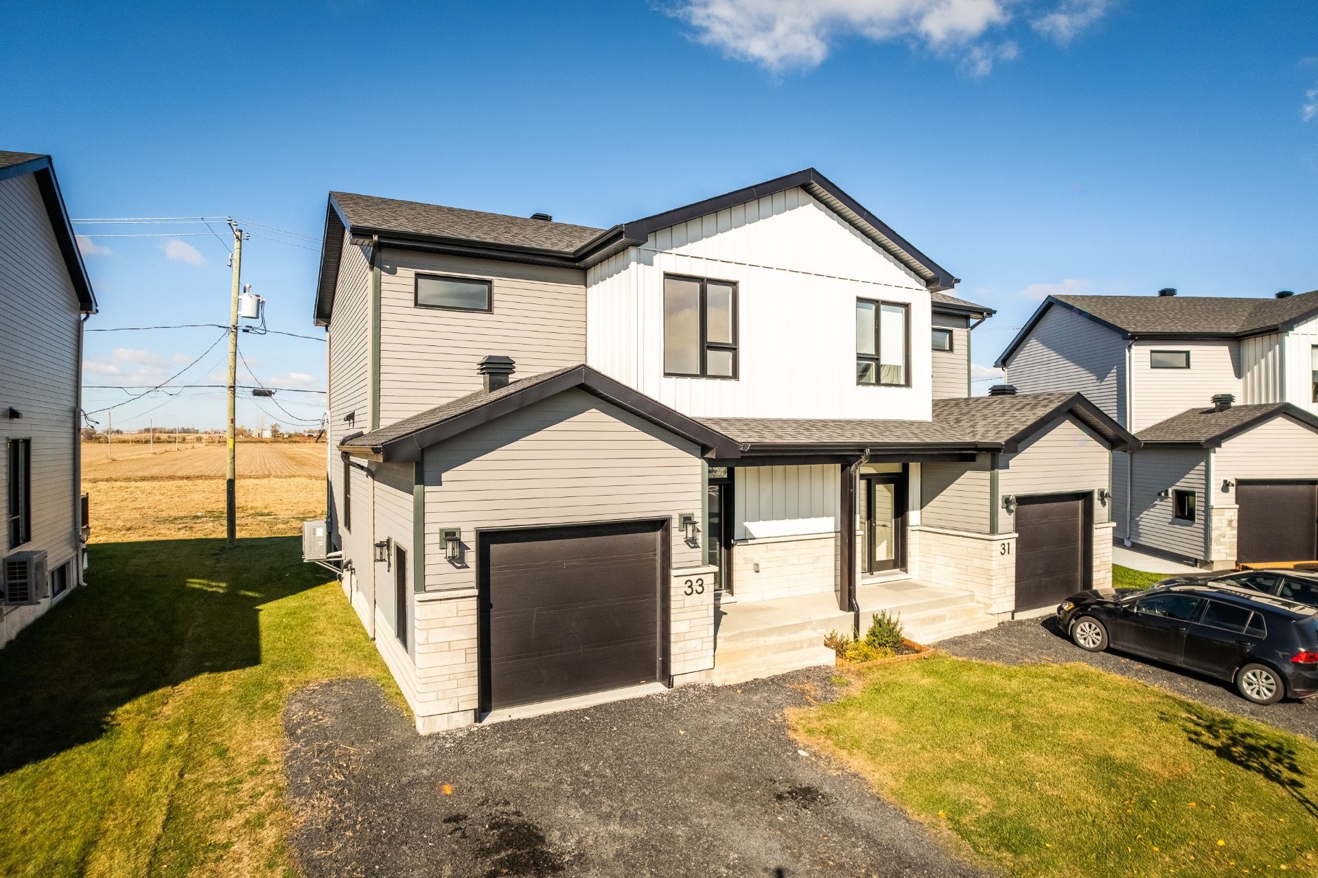 









33


Rue des Monts

,
Saint-Mathieu-de-Beloeil,




QC
J3G6Y9

