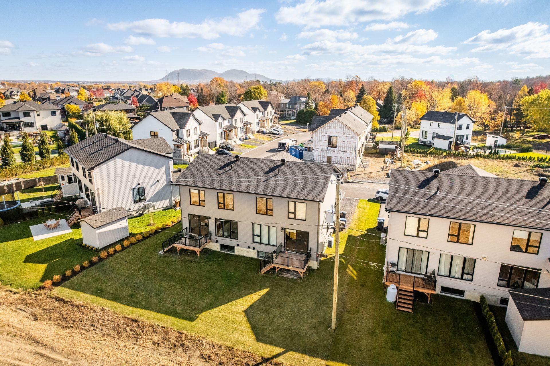 









33


Rue des Monts

,
Saint-Mathieu-de-Beloeil,




QC
J3G6Y9

