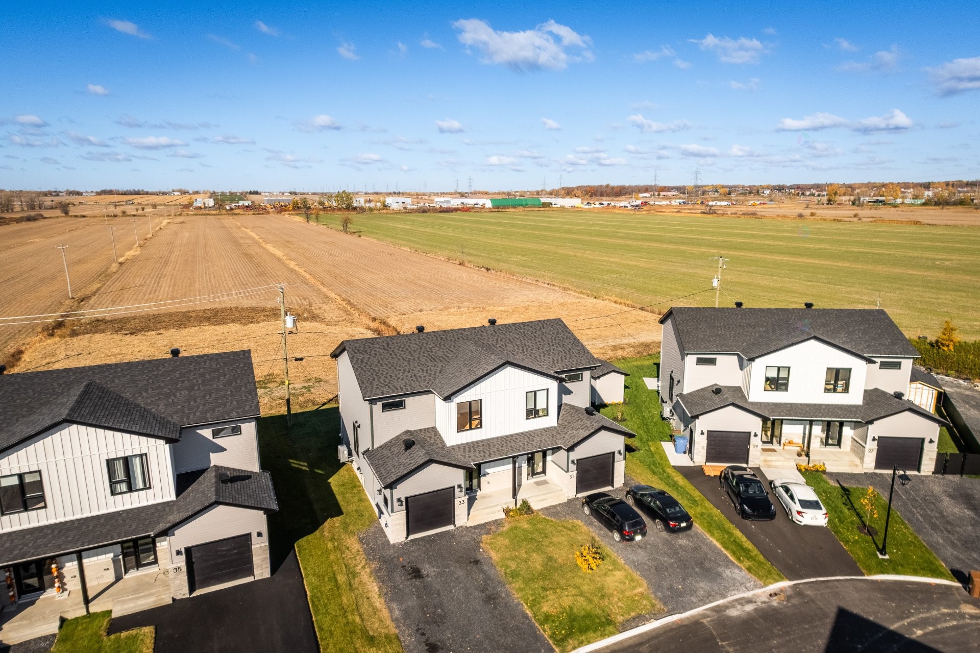 









33


Rue des Monts

,
Saint-Mathieu-de-Beloeil,




QC
J3G6Y9

