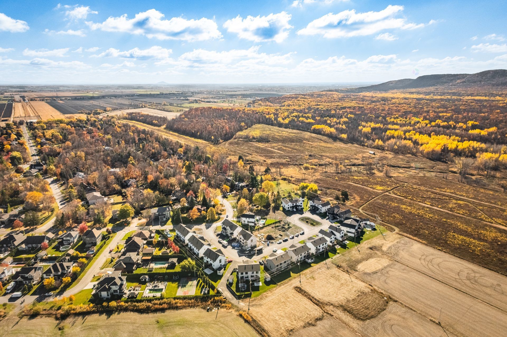 









33


Rue des Monts

,
Saint-Mathieu-de-Beloeil,




QC
J3G6Y9

