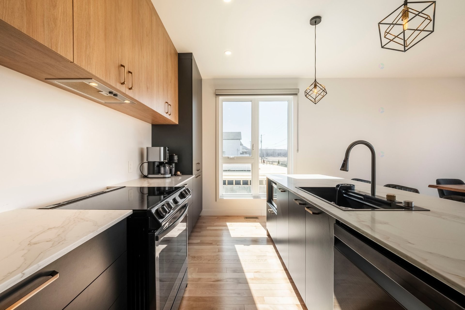 









33


Rue des Monts

,
Saint-Mathieu-de-Beloeil,




QC
J3G6Y9

