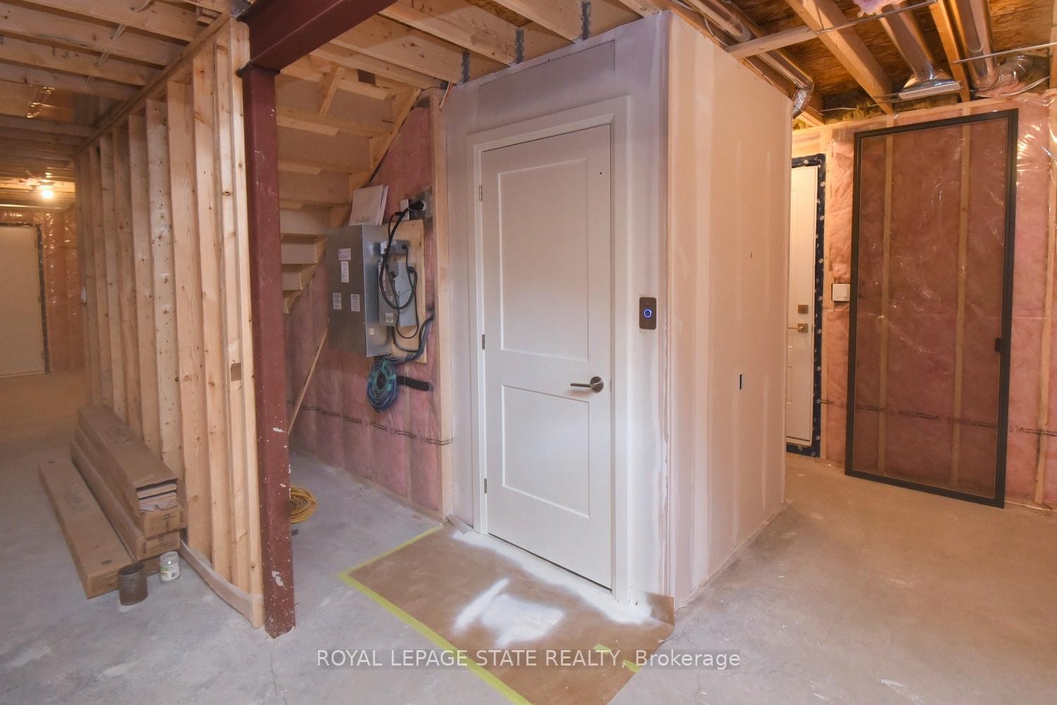 









279


Hess

Street South,
Hamilton,




ON
L8P 3P6

