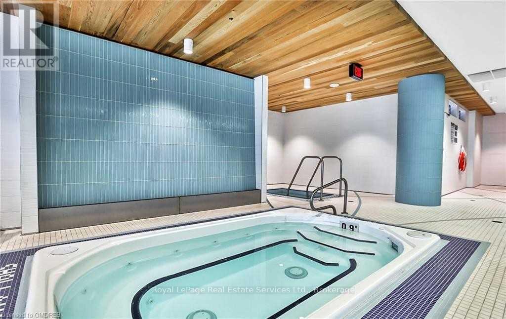 












224 - 65 SPEERS ROAD

,
Oakville (CO Central),




Ontario
L6K3V5

