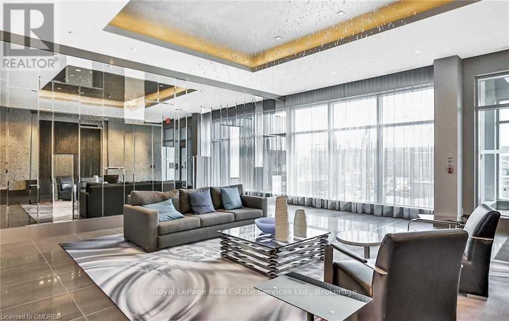 












224 - 65 SPEERS ROAD

,
Oakville (CO Central),




Ontario
L6K3V5

