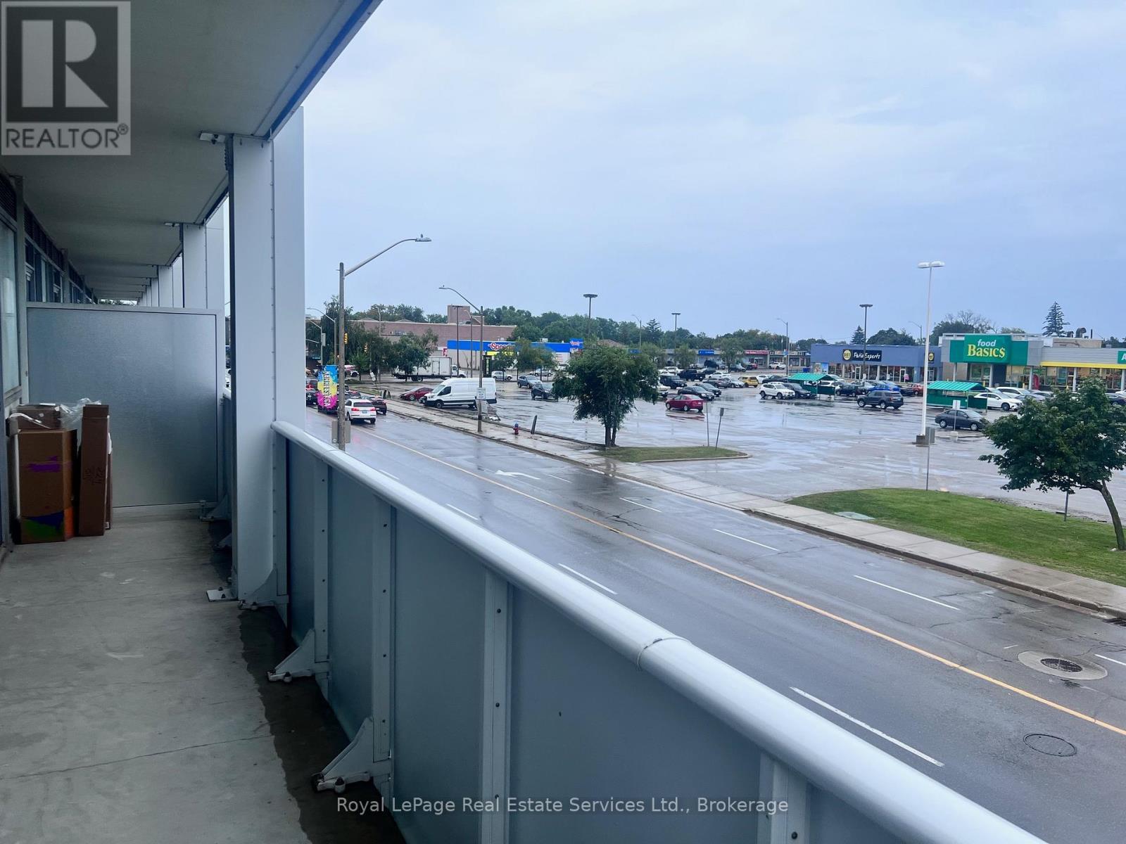 












224 - 65 SPEERS ROAD

,
Oakville (CO Central),




Ontario
L6K3V5

