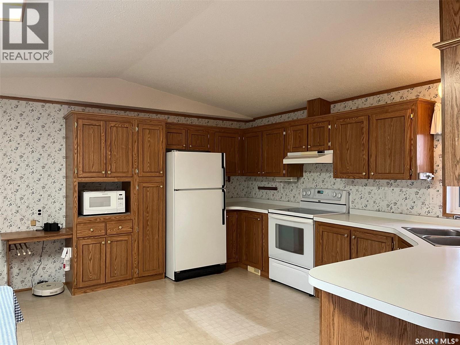 












118 2 AVENUE E

,
Lafleche,




Saskatchewan
S0H2K0

