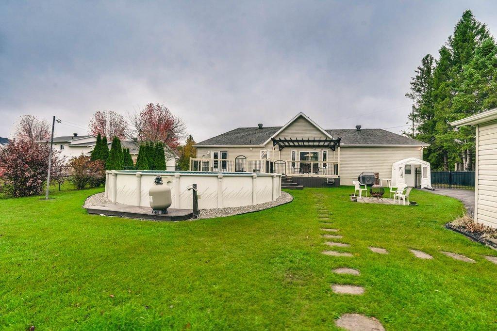 









5


Rue de Carignan

,
Gatineau (Gatineau),




QC
J8R3J1

