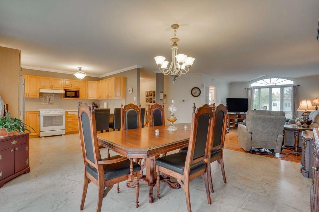 









5


Rue de Carignan

,
Gatineau (Gatineau),




QC
J8R3J1

