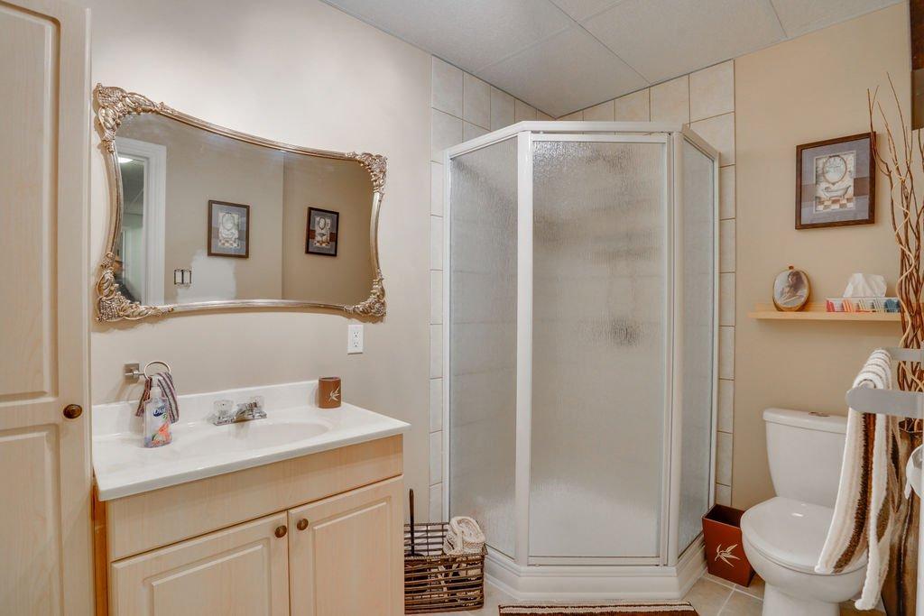 









5


Rue de Carignan

,
Gatineau (Gatineau),




QC
J8R3J1

