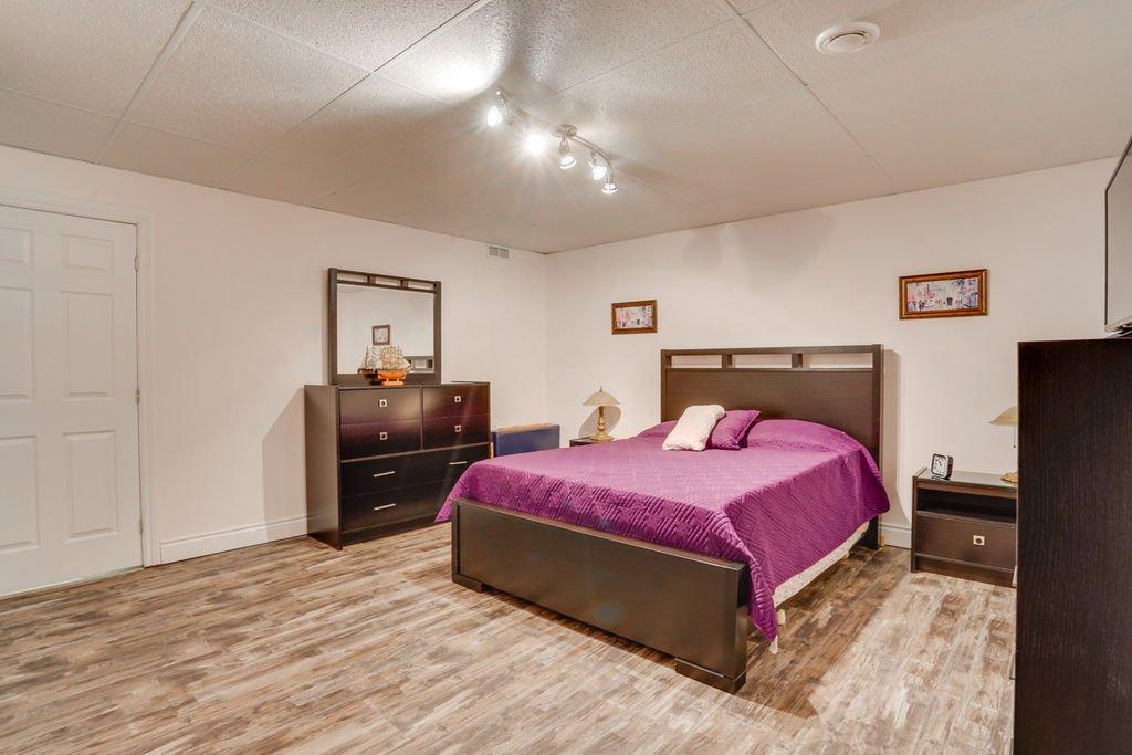 









5


Rue de Carignan

,
Gatineau (Gatineau),




QC
J8R3J1

