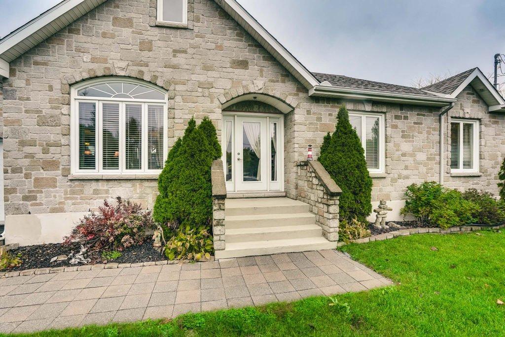 









5


Rue de Carignan

,
Gatineau (Gatineau),




QC
J8R3J1

