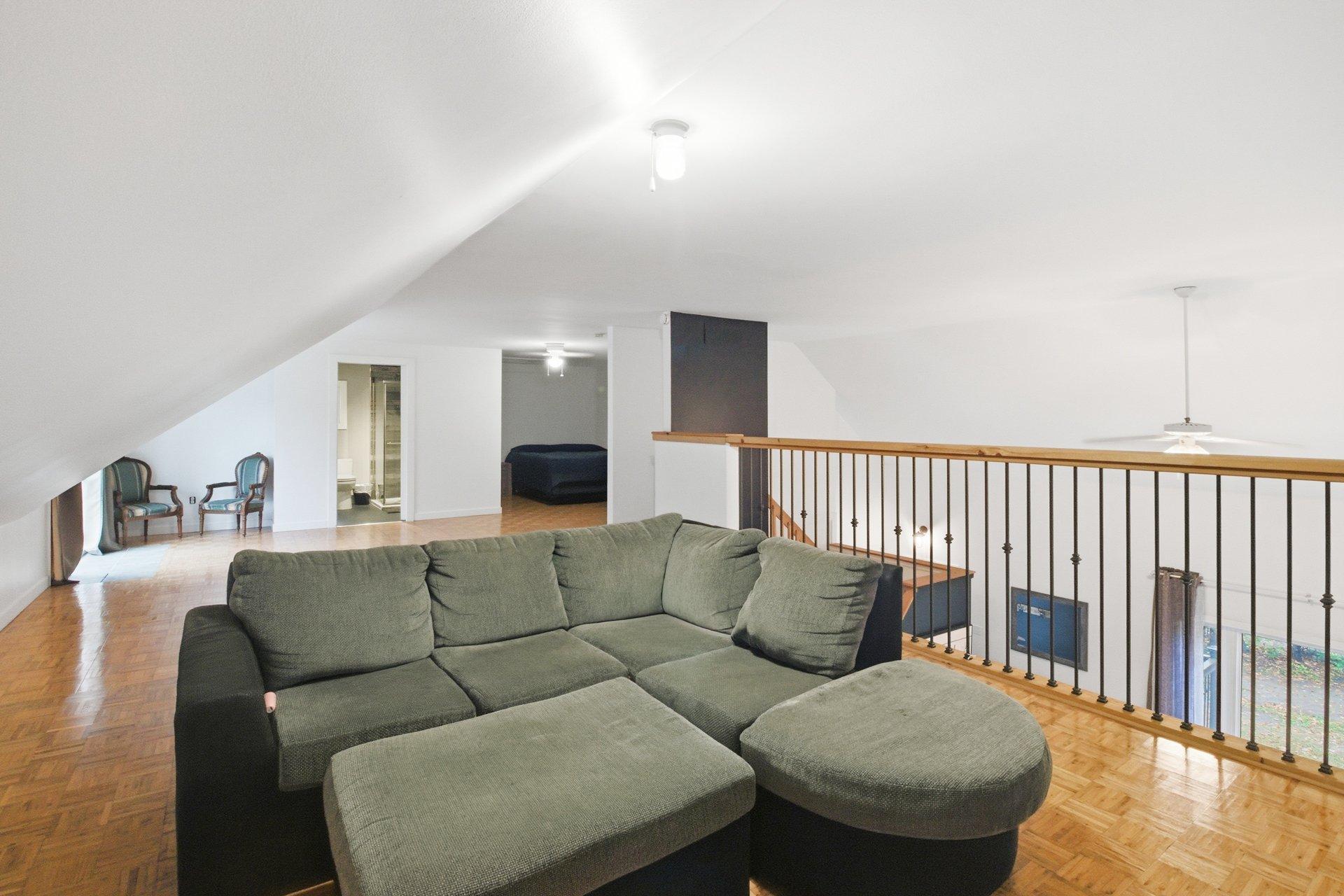 









115


Ch. Vigneault

,
Cantley,




QC
J8V3A5

