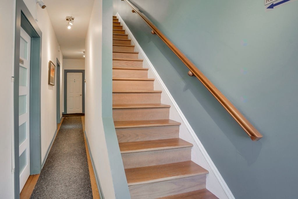 









92

 - 94


Rue Montcalm

,
Gatineau (Hull),




QC
J8X2L7

