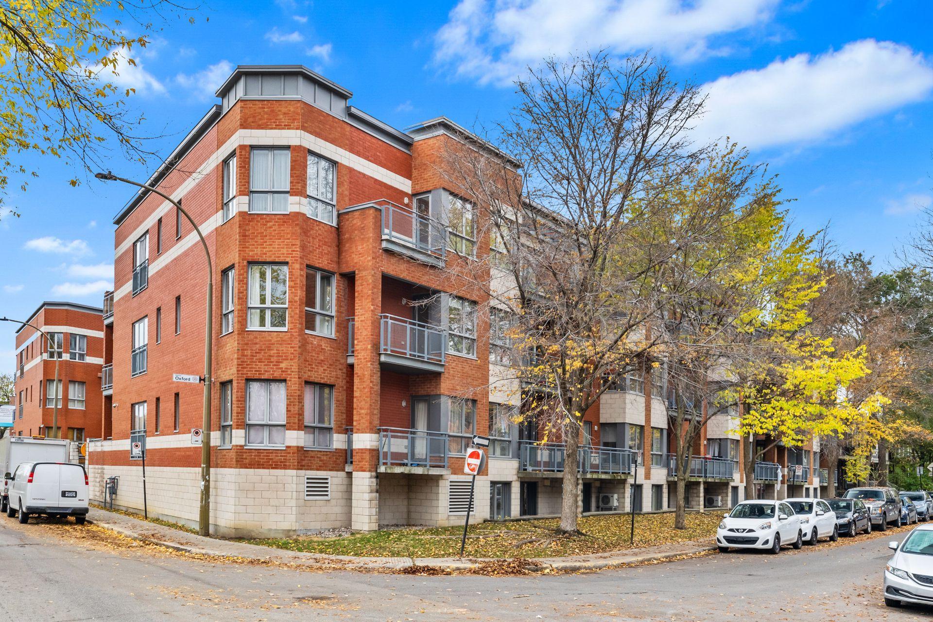 









2150


Av. d'Oxford

, 207,
Montréal (Côte-des-Neiges/Notre-Dame-de-Grâce),




QC
H4A2X8

