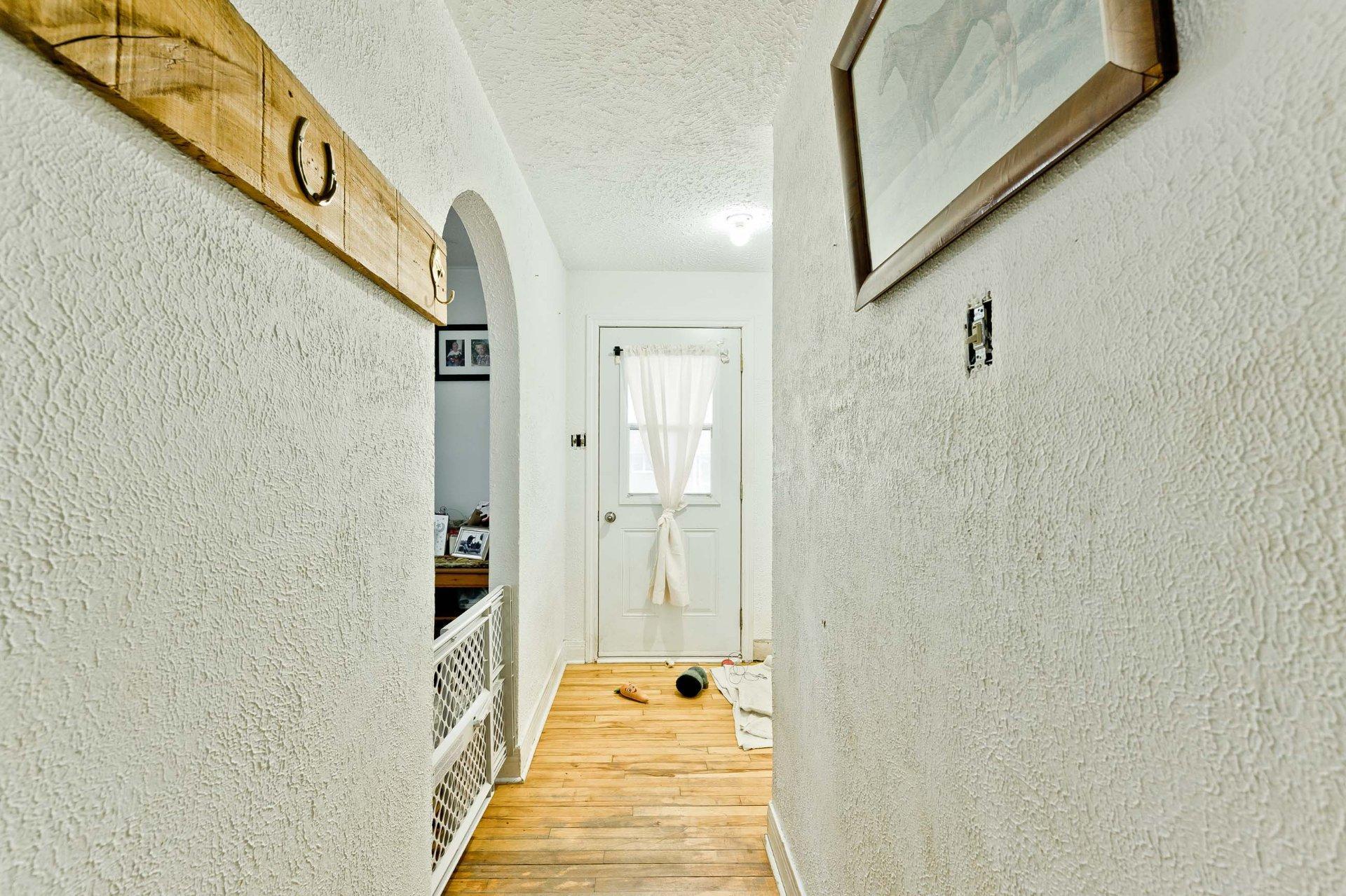 









9

 - 11


Ch. de Randboro

,
Cookshire-Eaton,




QC
J0B3A0

