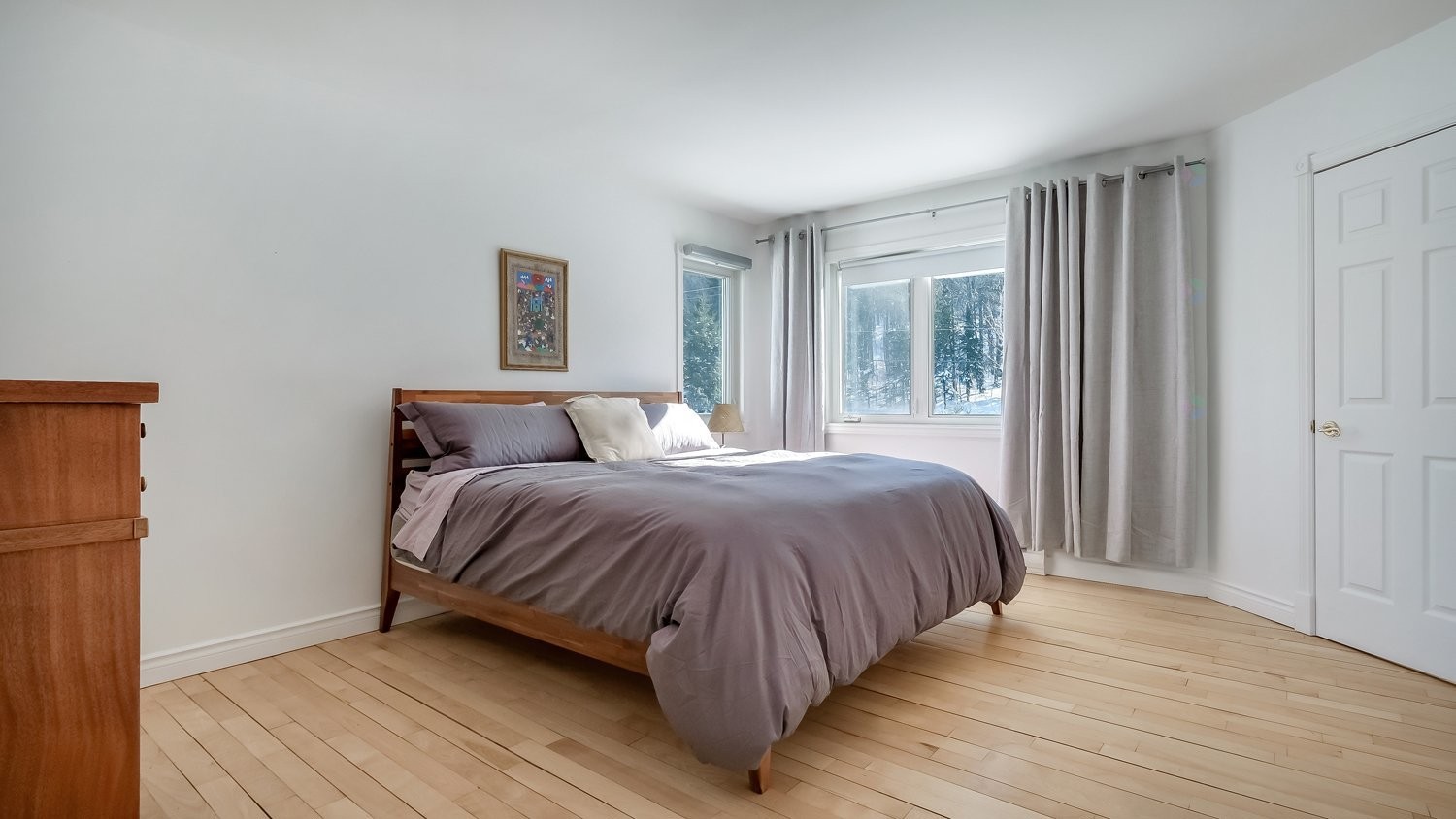 









73Z


Route 255

,
Kingsey Falls,




QC
J0A1B0

