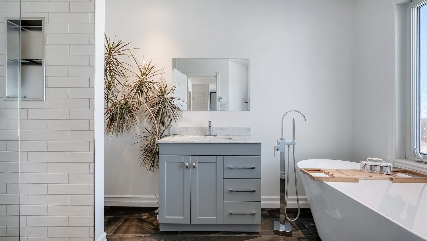 









73Z


Route 255

,
Kingsey Falls,




QC
J0A1B0

