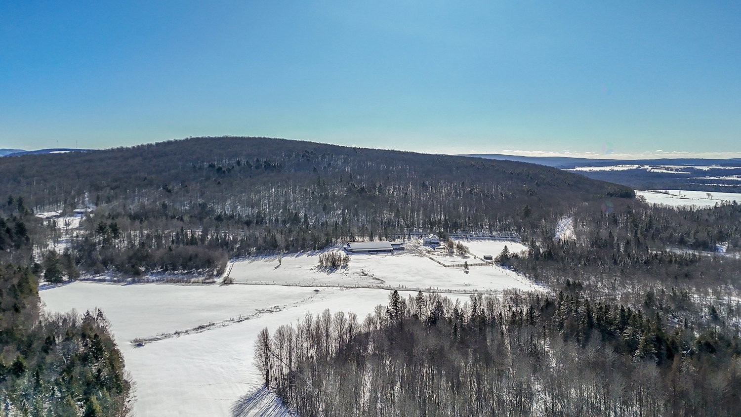 









73Z


Route 255

,
Kingsey Falls,




QC
J0A1B0

