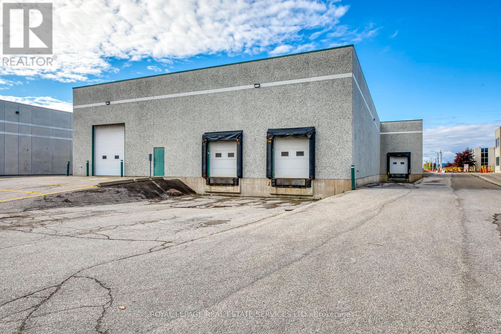 












7205 EDWARDS BOULEVARD

,
Mississauga,




Ontario
L5S1Z3

