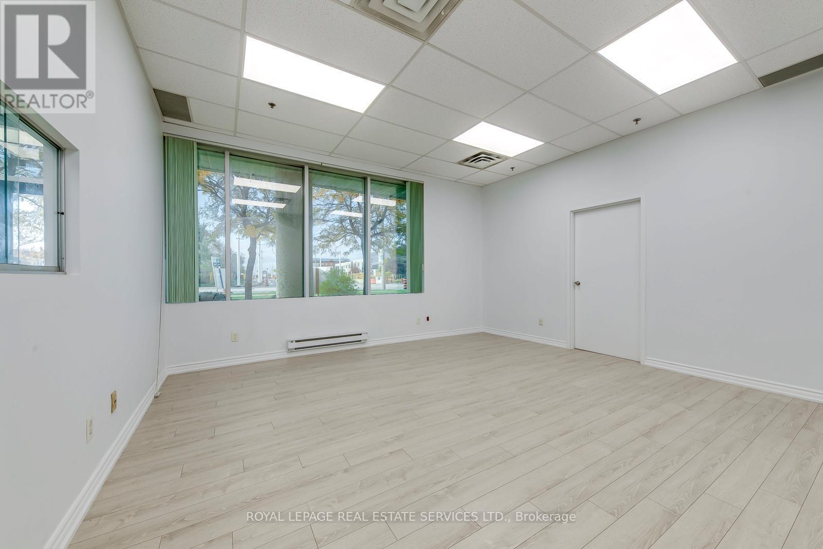 












7205 EDWARDS BOULEVARD

,
Mississauga,




Ontario
L5S1Z3

