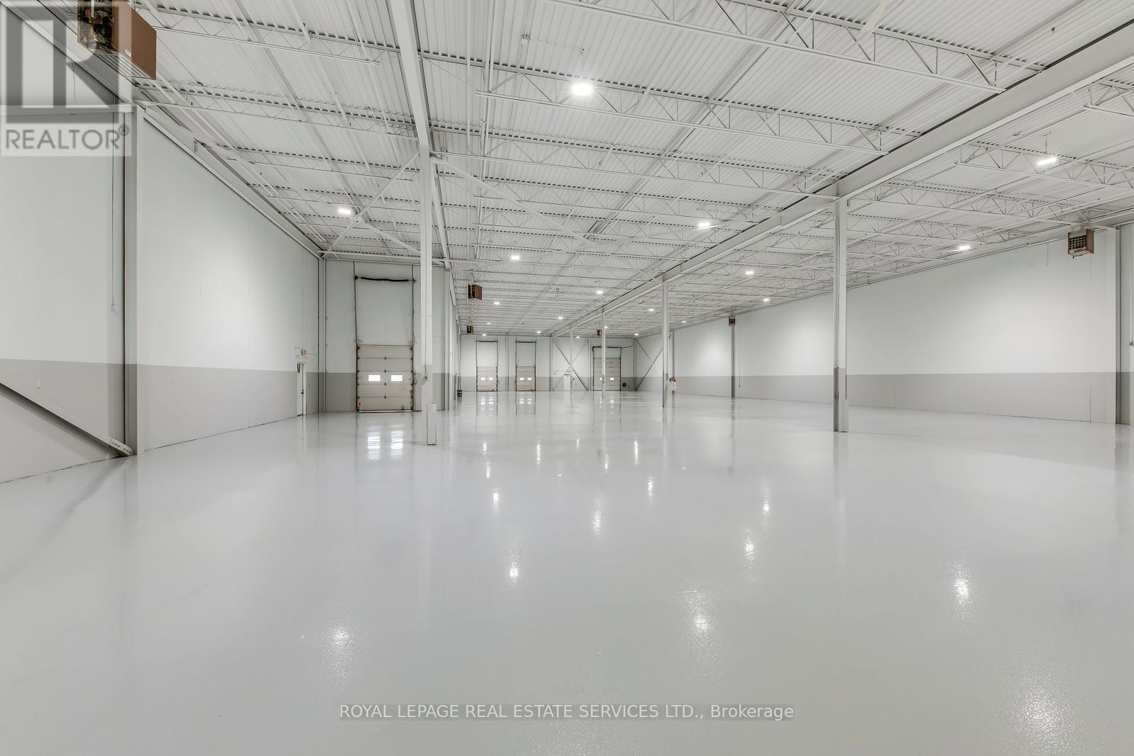 












7205 EDWARDS BOULEVARD

,
Mississauga,




Ontario
L5S1Z3

