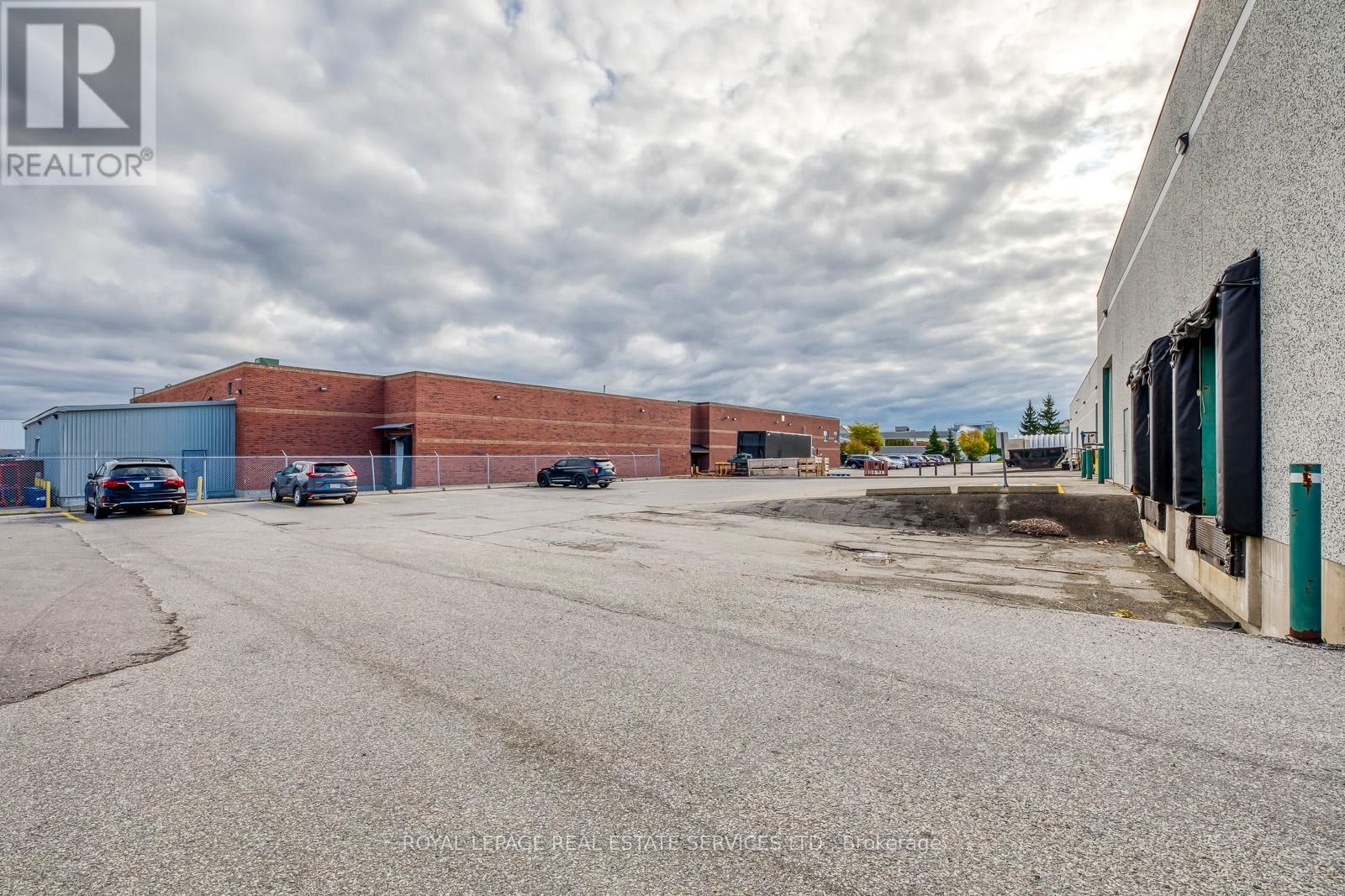 












7205 EDWARDS BOULEVARD

,
Mississauga,




Ontario
L5S1Z3

