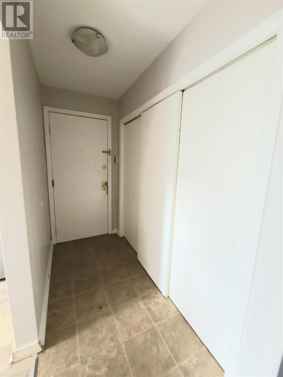 












113 Hillside DR N # 6

,
Elliot Lake,




Ontario
P5A1X5

