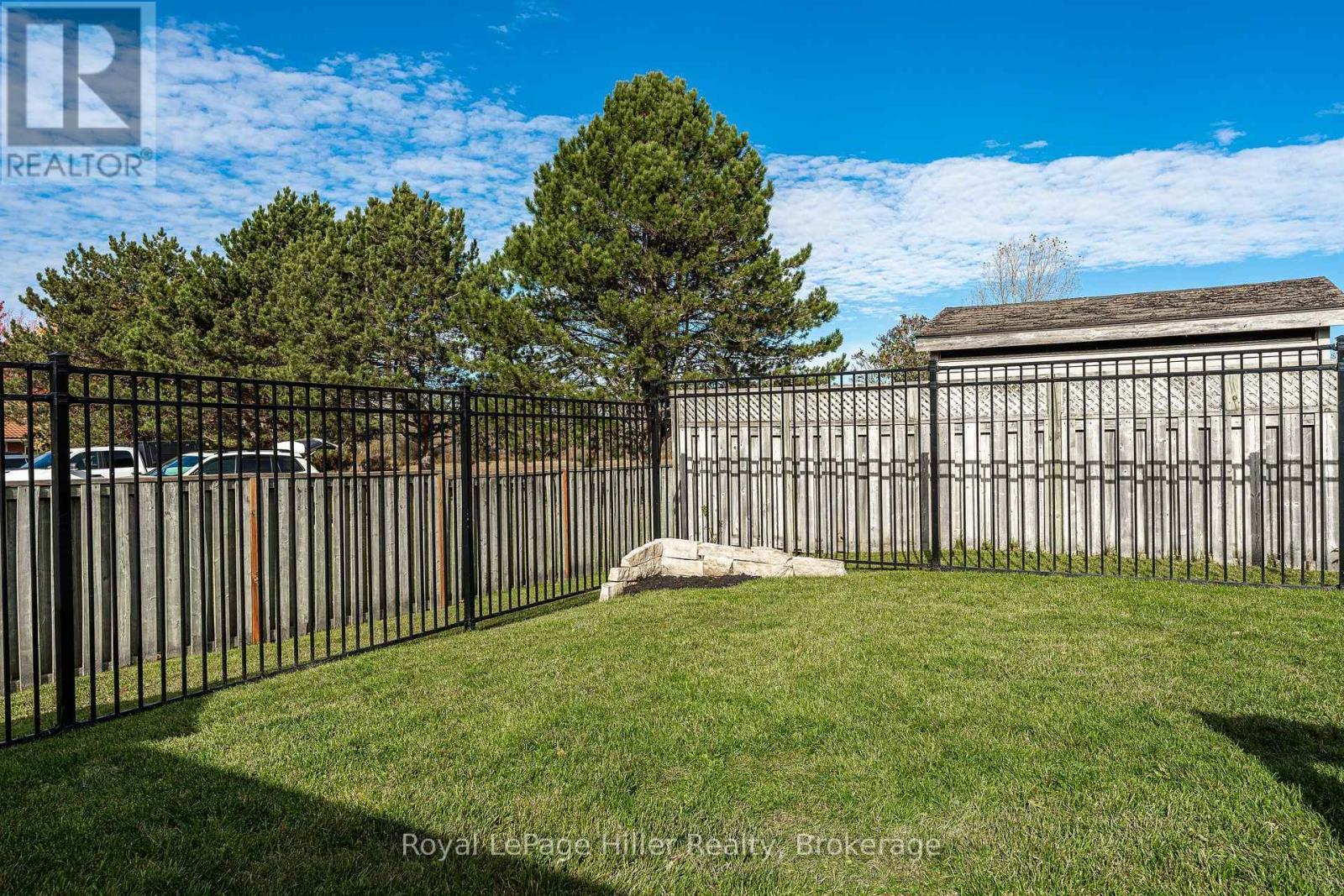 












20 HYDE ROAD

,
Stratford,




Ontario
N5A7Z4

