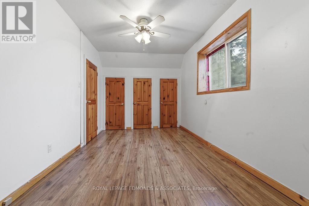 












7 ELIZABETH STREET

,
Laurentian Hills,




Ontario
K0J1J0

