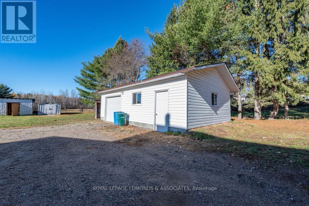 












7 ELIZABETH STREET

,
Laurentian Hills,




Ontario
K0J1J0

