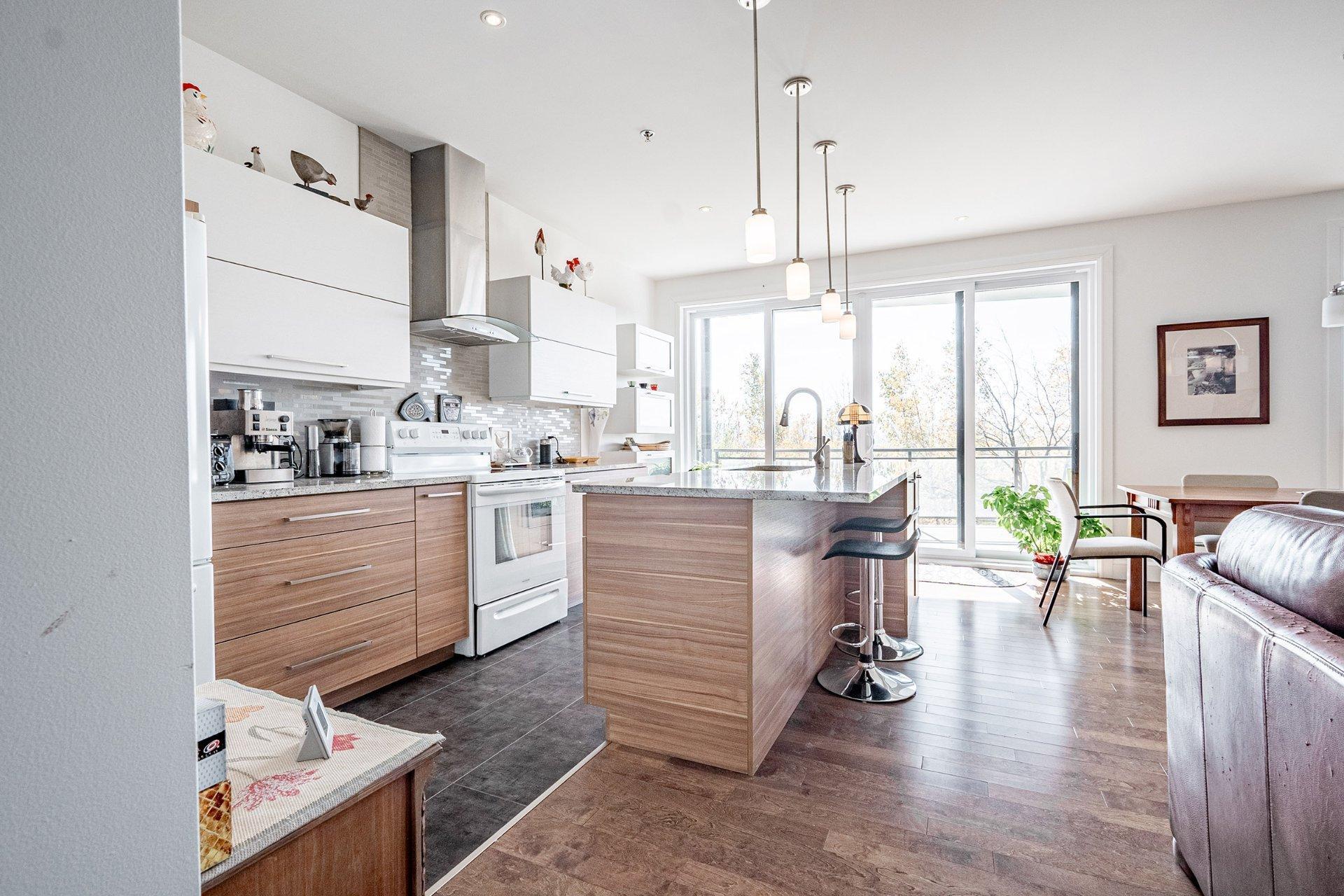 









120


Rue de Candiac

, 1103,
Sherbrooke (Les Nations),




QC
J1L1G8

