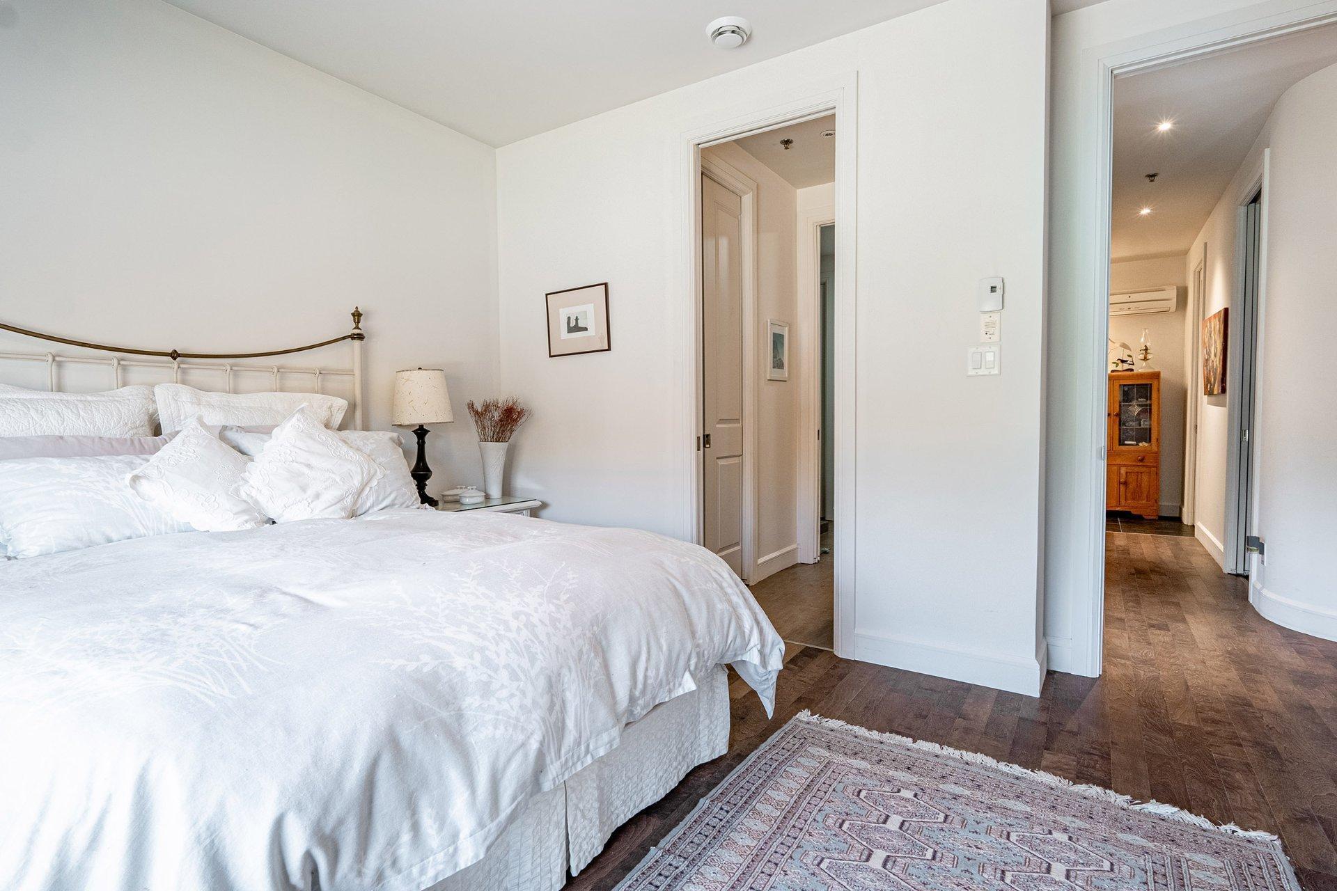 









120


Rue de Candiac

, 1103,
Sherbrooke (Les Nations),




QC
J1L1G8

