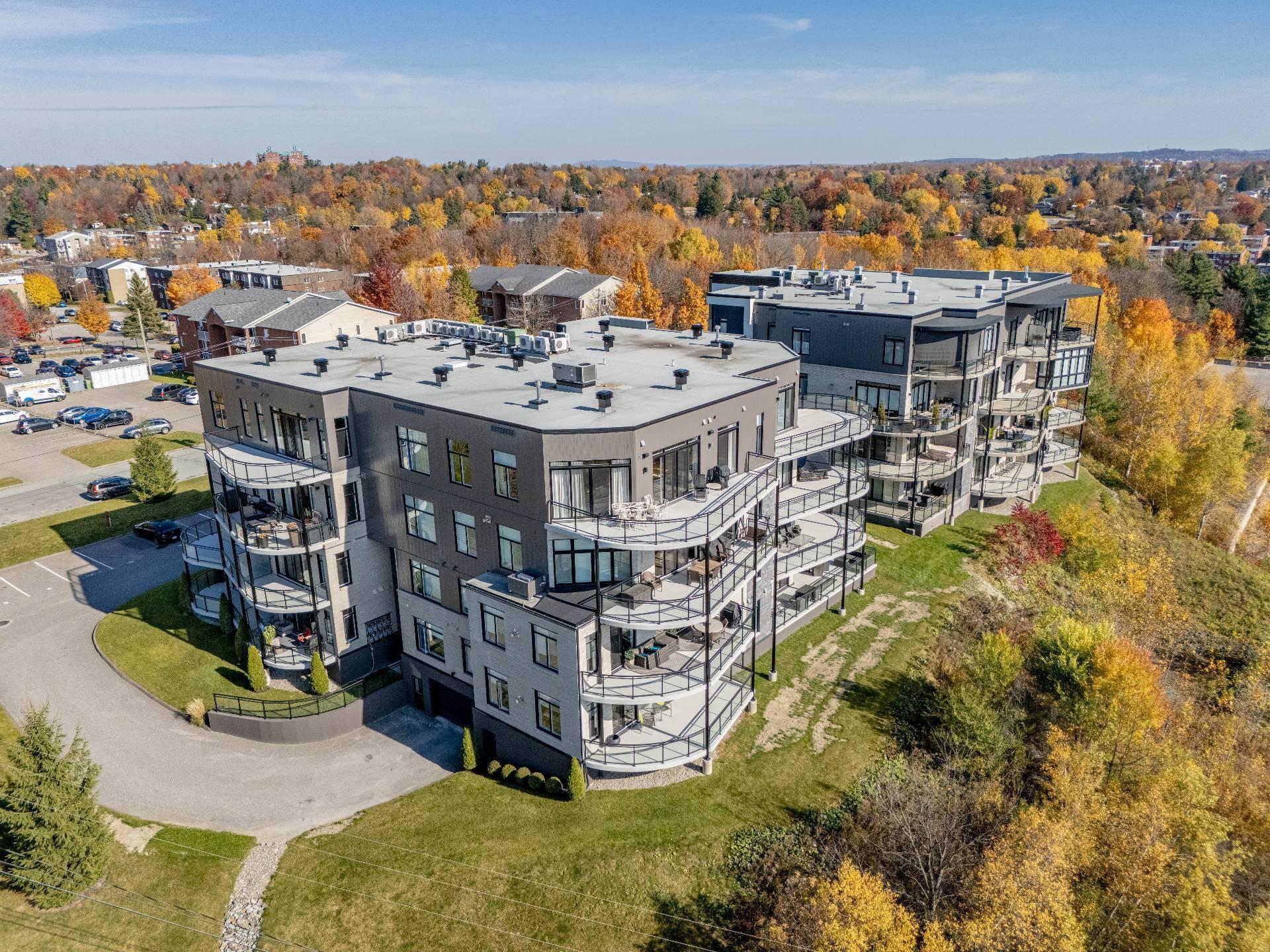 









120


Rue de Candiac

, 1103,
Sherbrooke (Les Nations),




QC
J1L1G8

