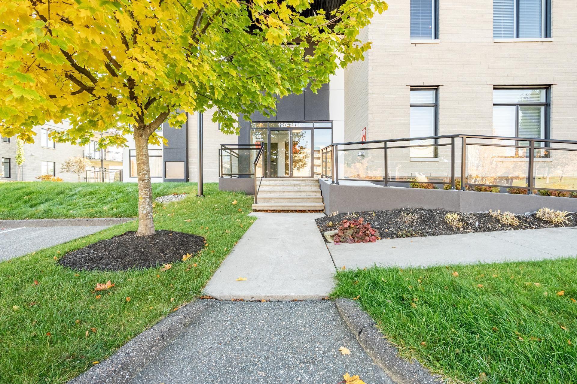 









120


Rue de Candiac

, 1103,
Sherbrooke (Les Nations),




QC
J1L1G8

