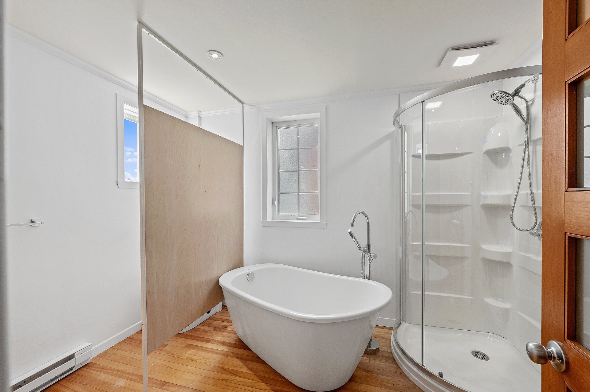 









636

 - 638


8e Avenue

,
Saint-Jérôme,




QC
J7Z4Y1

