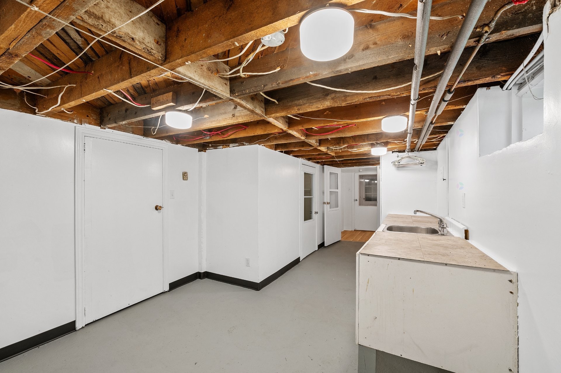 









636

 - 638


8e Avenue

,
Saint-Jérôme,




QC
J7Z4Y1

