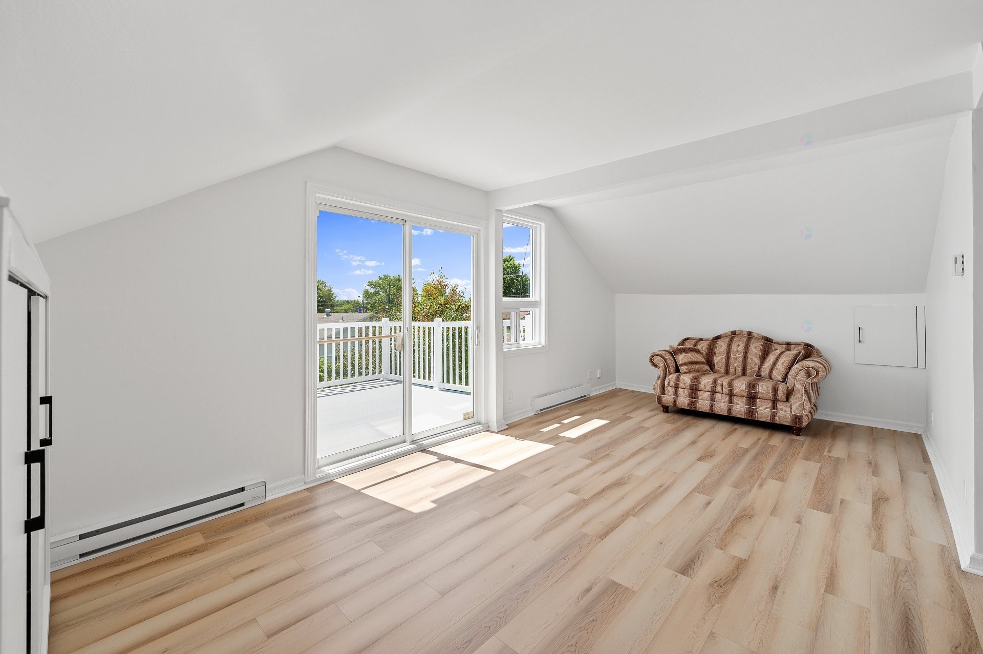 









636

 - 638


8e Avenue

,
Saint-Jérôme,




QC
J7Z4Y1

