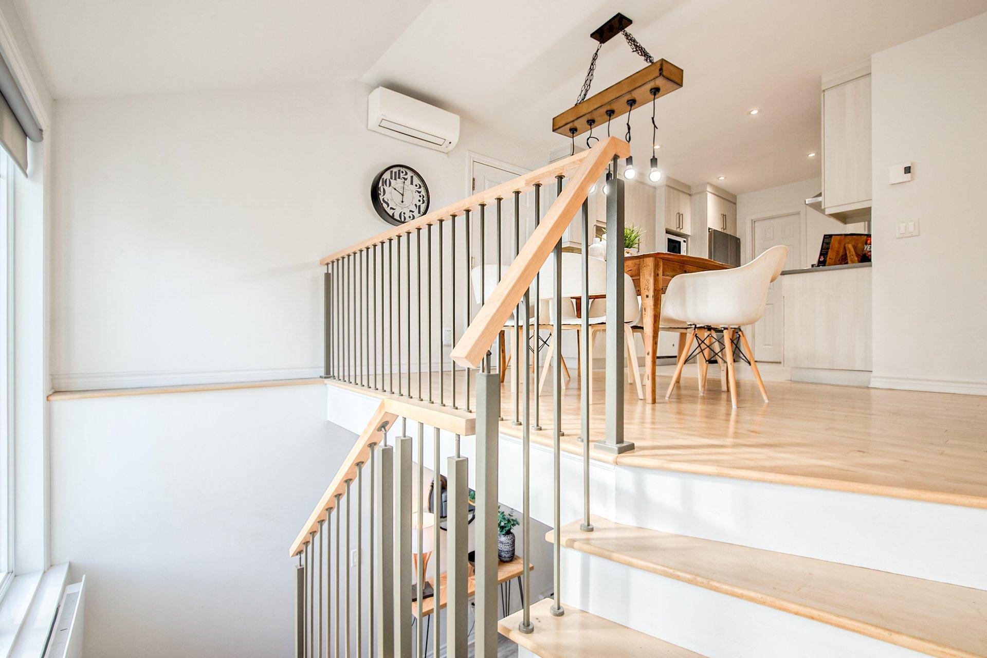 









1387


Rue du Bonheur

,
Saint-Alexandre,




QC
J0J1S0

