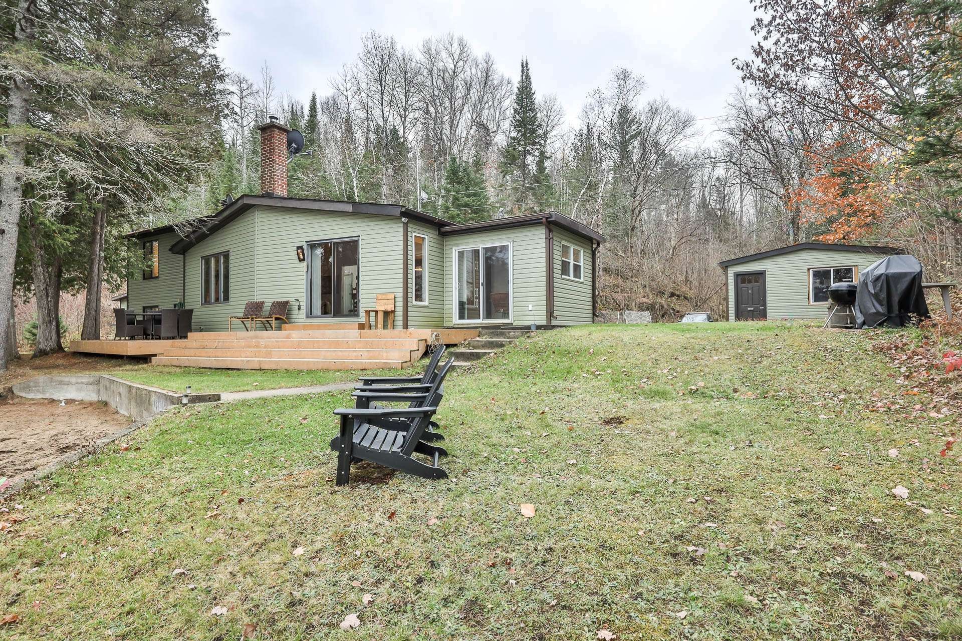 









129


Ch. Laporte

,
Val-des-Bois,




QC
J0X3C0

