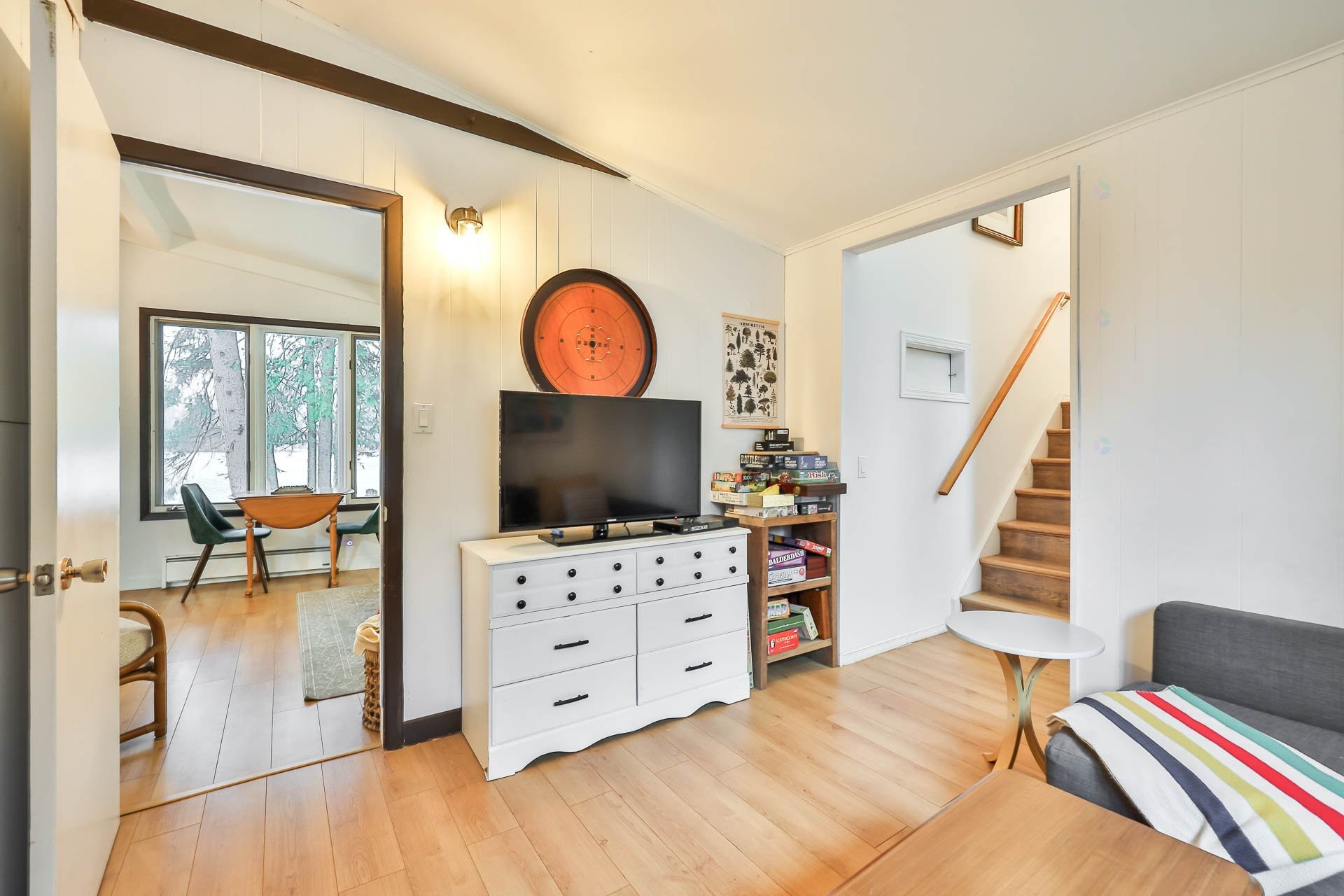 









129


Ch. Laporte

,
Val-des-Bois,




QC
J0X3C0

