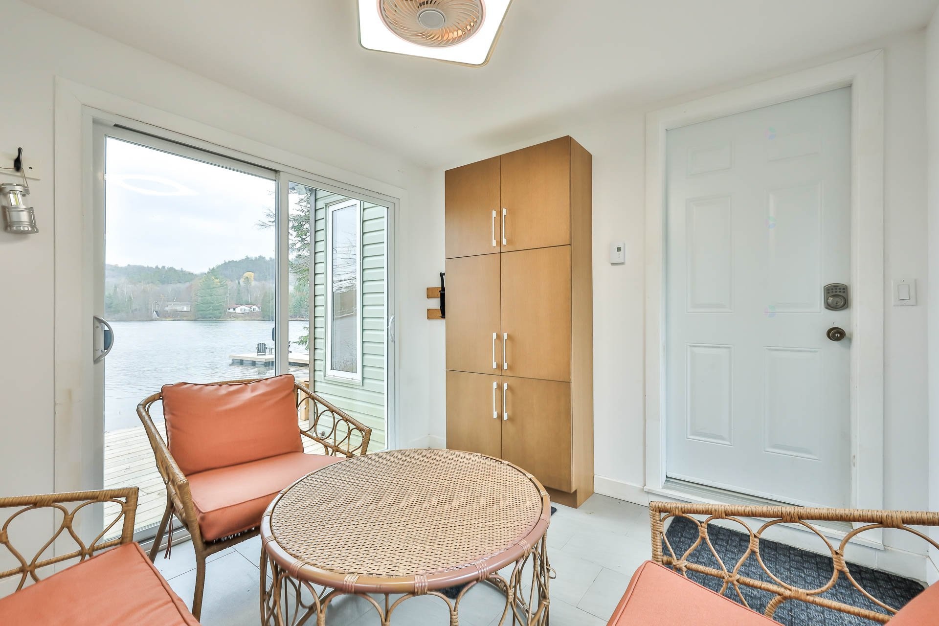 









129


Ch. Laporte

,
Val-des-Bois,




QC
J0X3C0

