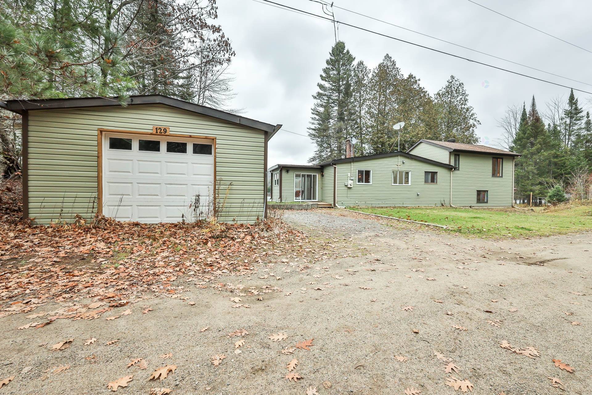 









129


Ch. Laporte

,
Val-des-Bois,




QC
J0X3C0

