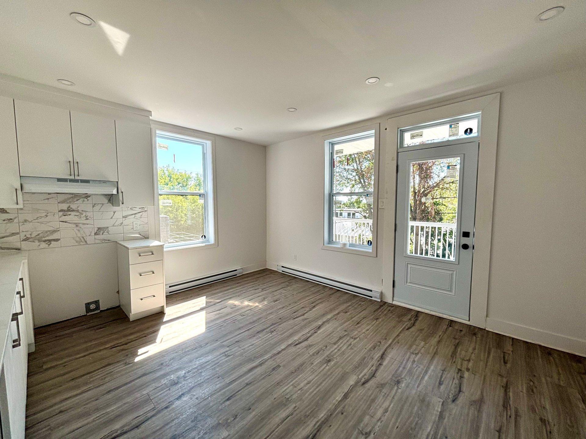 









2142


Boul. Grand

, 2142,
Montréal (Côte-des-Neiges/Notre-Dame-de-Grâce),




QC
H4B2W8

